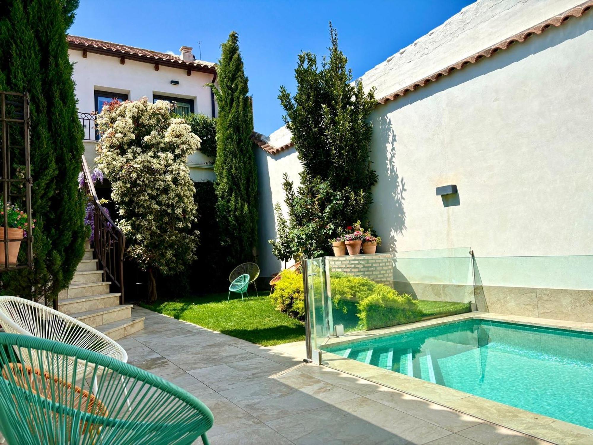 El Patio De Los Jazmines Boutique-House กอนซูเอกรา ภายนอก รูปภาพ