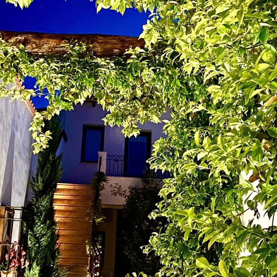 El Patio De Los Jazmines Boutique-House กอนซูเอกรา ภายนอก รูปภาพ