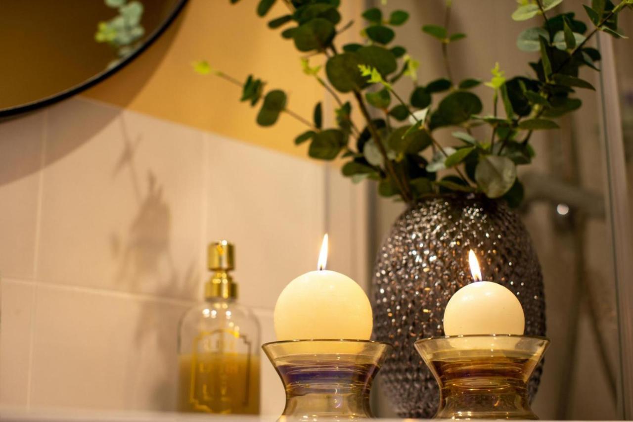 El Patio De Los Jazmines Boutique-House กอนซูเอกรา ภายนอก รูปภาพ