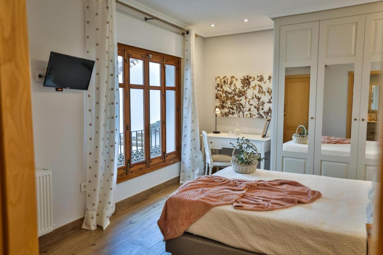 El Patio De Los Jazmines Boutique-House กอนซูเอกรา ภายนอก รูปภาพ