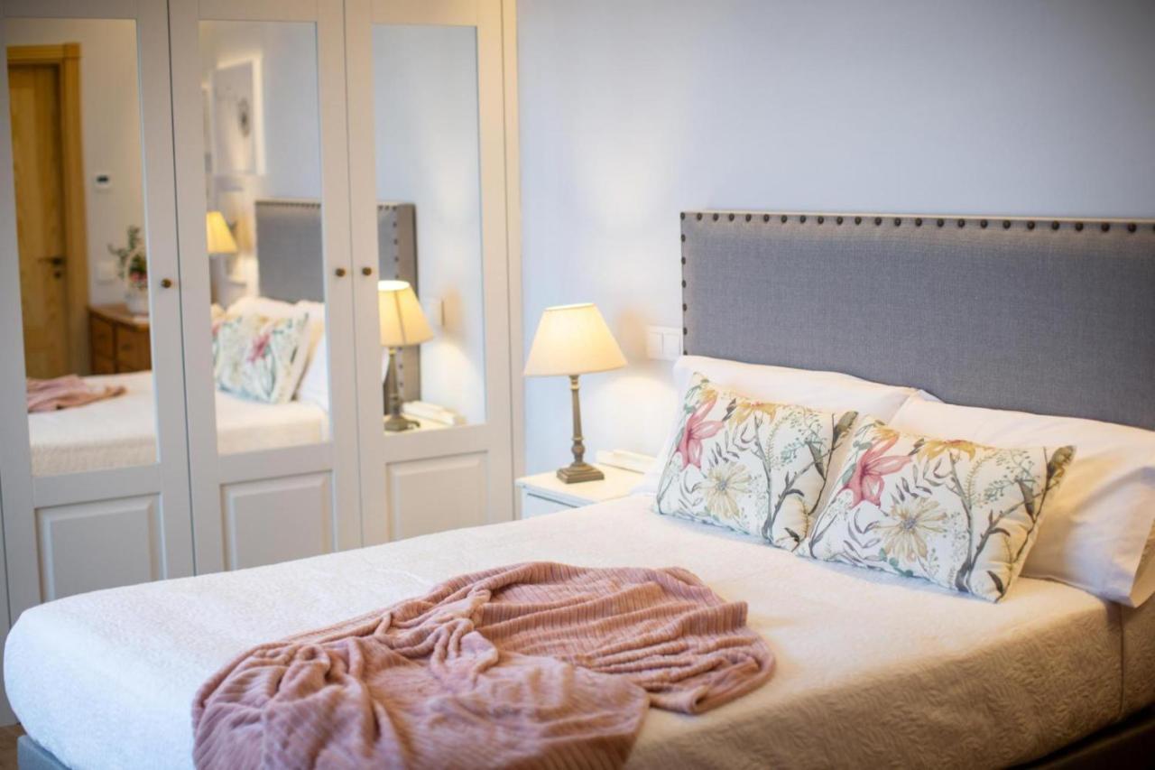 El Patio De Los Jazmines Boutique-House กอนซูเอกรา ภายนอก รูปภาพ