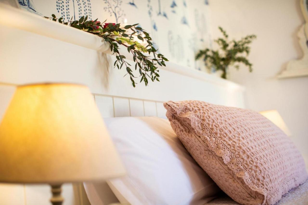 El Patio De Los Jazmines Boutique-House กอนซูเอกรา ภายนอก รูปภาพ